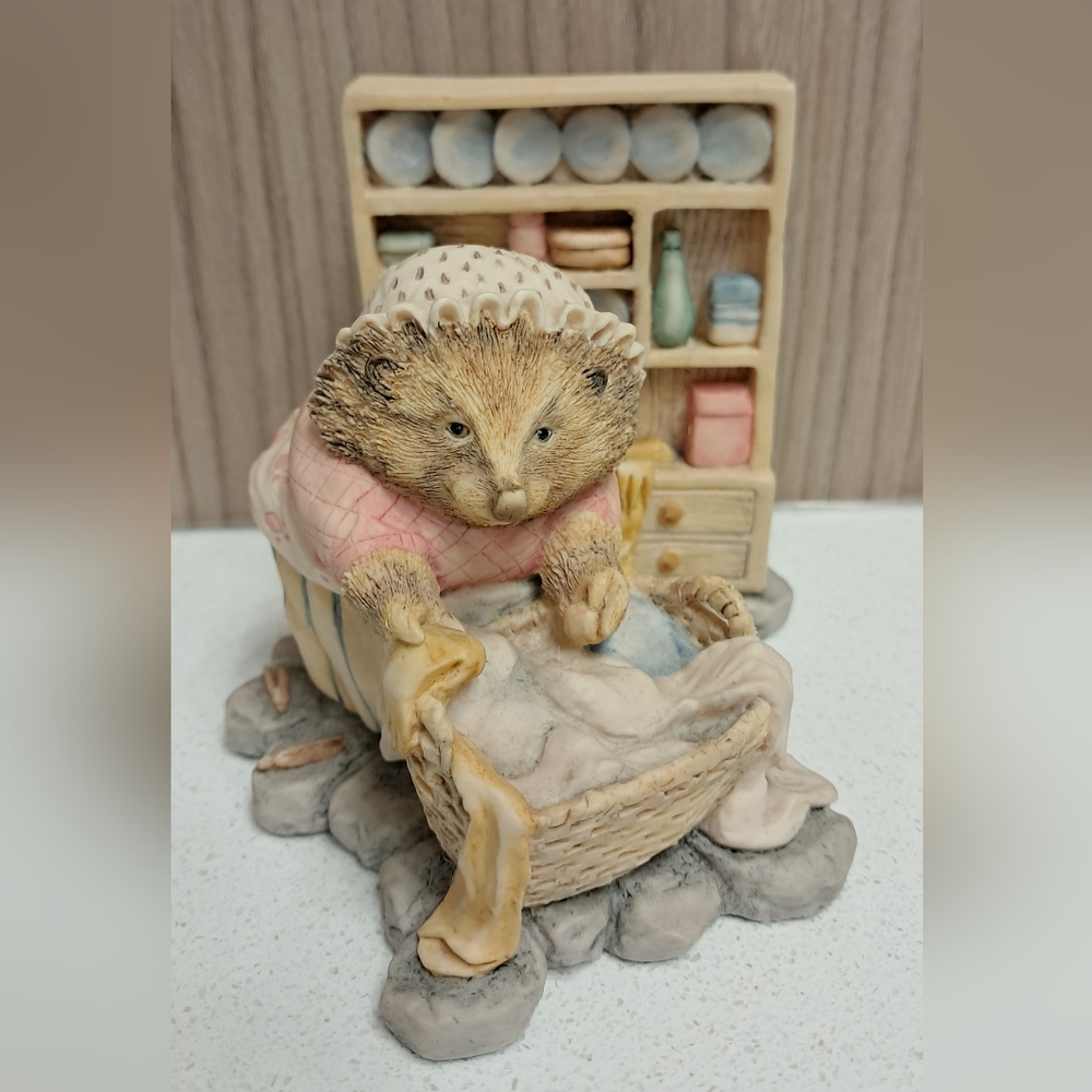 BEATRIX POTTER MRS TIGGYWINKLE THE WASHERWOMAN - Picture 9 of 12
